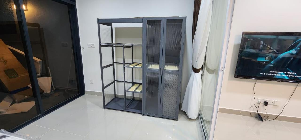 The Shore Ns Studio Suites Sea View Kota Kinabalu Exterior foto