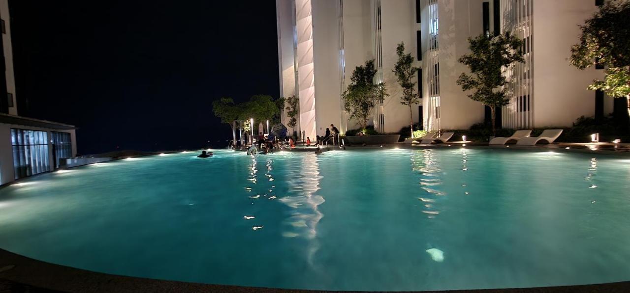The Shore Ns Studio Suites Sea View Kota Kinabalu Exterior foto